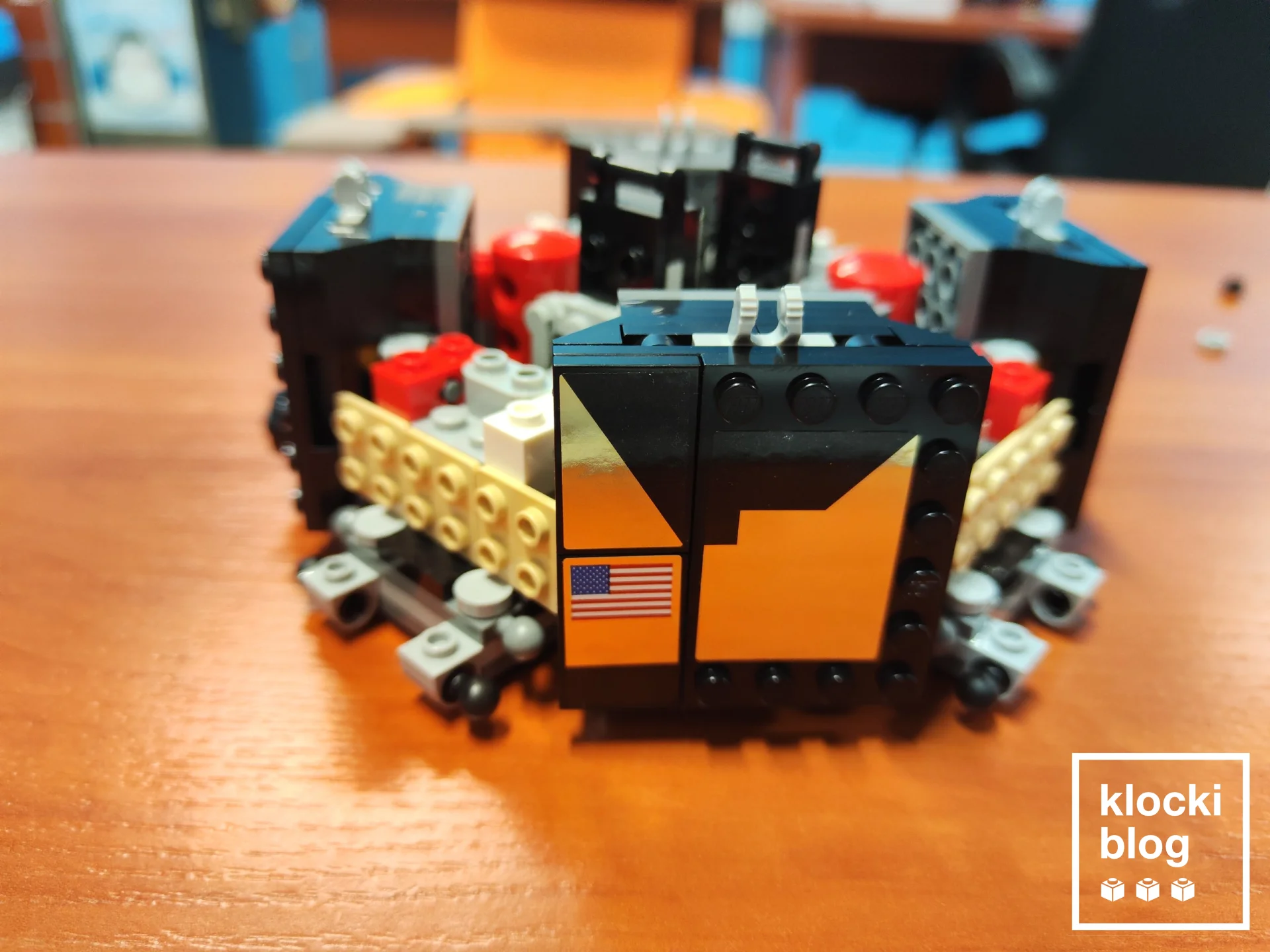 Etap 2: Stopień zniżania (Descent Stage)